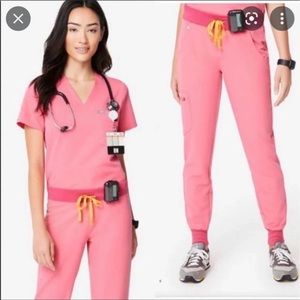 Figs S Neon Pink Set